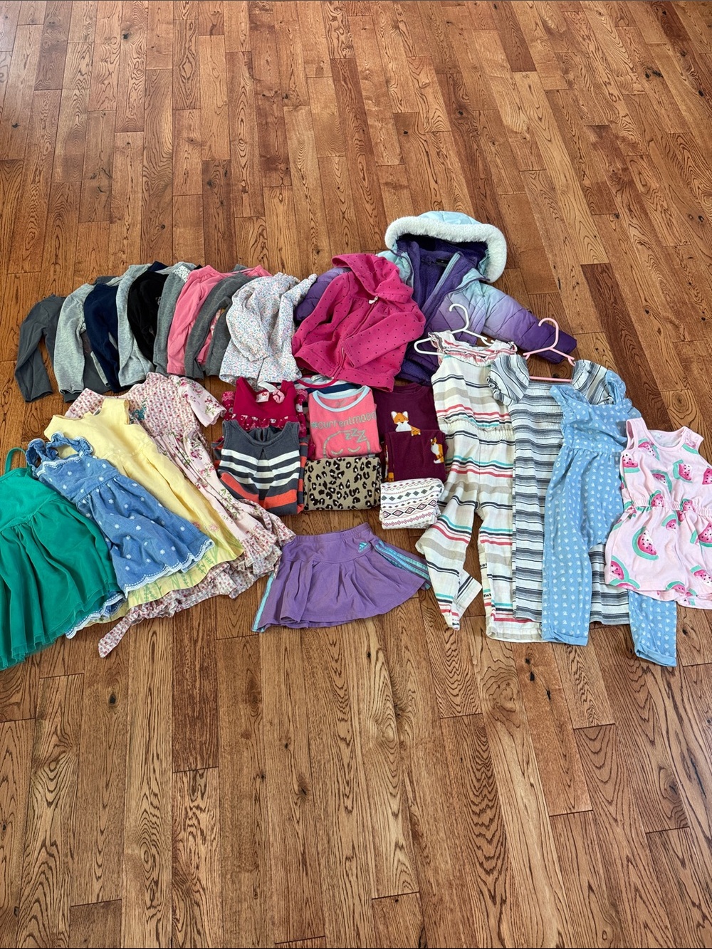 Size 3T Girls Bundle of Clothes 28 Pieces!